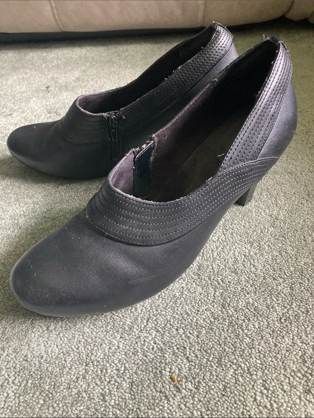 Denver Hayes Black Low Heel Slip-On Ankle Pumps